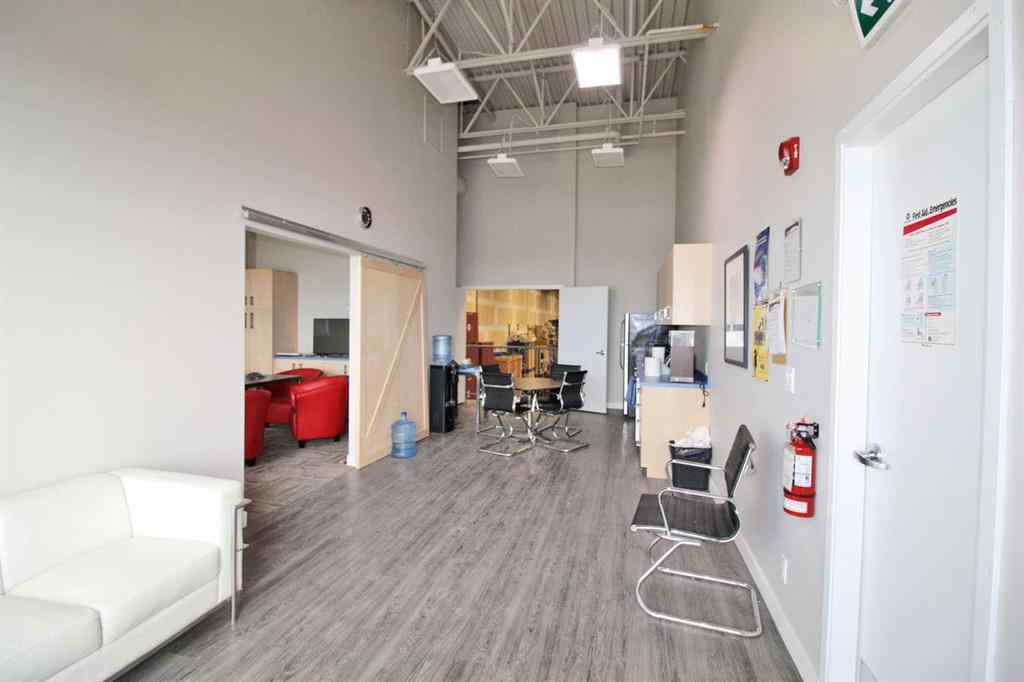 MLS® A2264454 - Unit #109 18 Highland Park Way NE in NONE Airdrie, Commercial