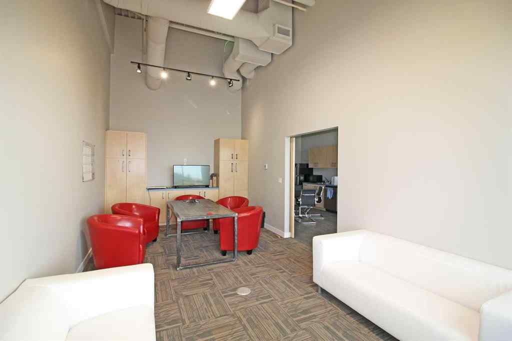 MLS® A2264454 - Unit #109 18 Highland Park Way NE in NONE Airdrie, Commercial