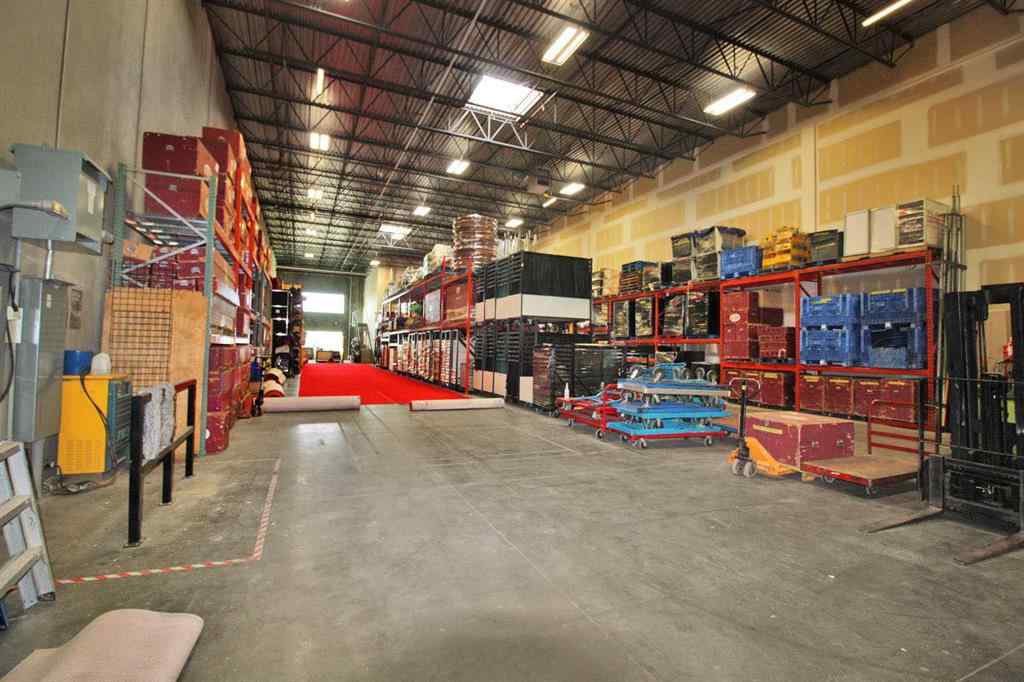 MLS® A2264454 - Unit #109 18 Highland Park Way NE in NONE Airdrie, Commercial