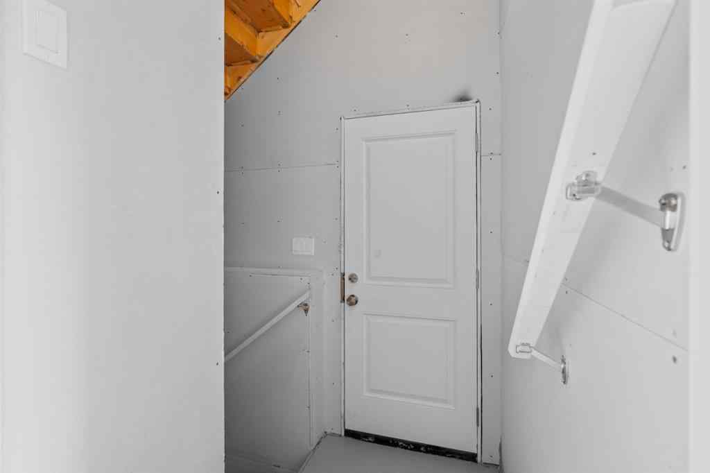 MLS® A2264459 - 460 Lewiston Landing NE in Lewisburg Calgary, Residential