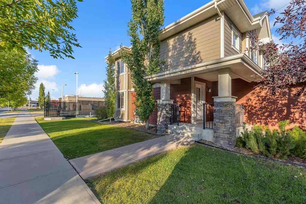 MLS® A2264462 - 7 West Coach Manor SW in West Springs Calgary, Residential
