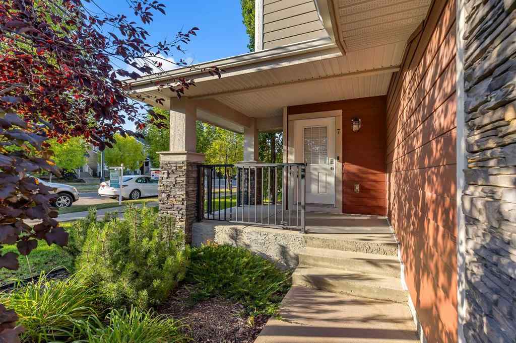 MLS® A2264462 - 7 West Coach Manor SW in West Springs Calgary, Residential