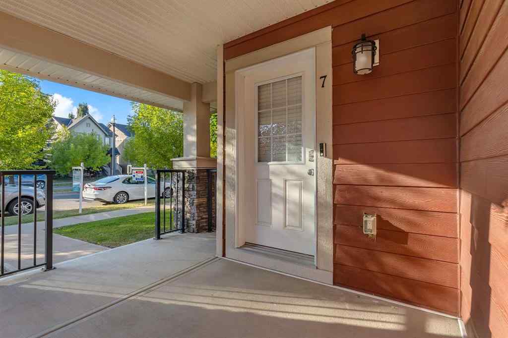 MLS® A2264462 - 7 West Coach Manor SW in West Springs Calgary, Residential