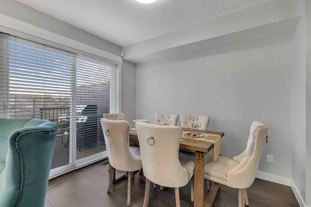 MLS® A2264462 - 7 West Coach Manor SW in West Springs Calgary, Residential