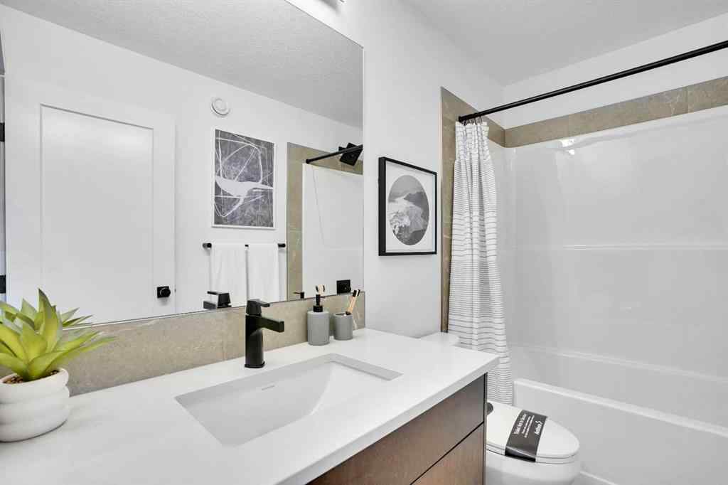 MLS® A2264463 - 371 Chelsea Passage  in Chelsea_CH Chestermere, Residential