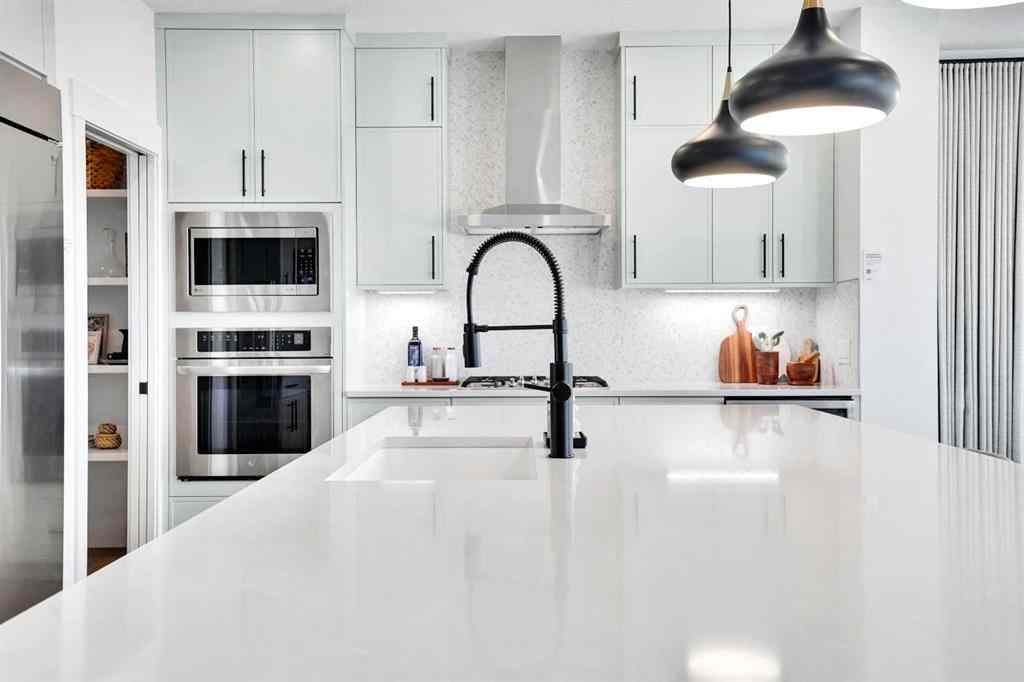 MLS® A2264463 - 371 Chelsea Passage  in Chelsea_CH Chestermere, Residential