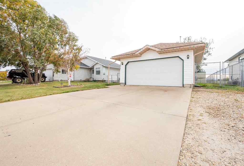 MLS® A2264465 - 10015 93 Avenue  in NONE Wembley, Residential