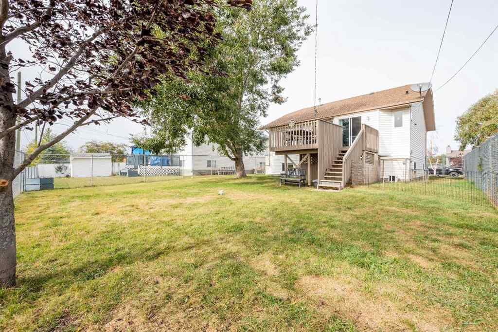 MLS® A2264465 - 10015 93 Avenue  in NONE Wembley, Residential