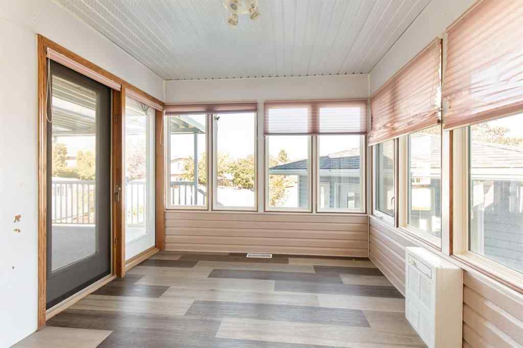 MLS® A2264466 - 12 Redwood Way SE in Ross Glen Medicine Hat, Residential