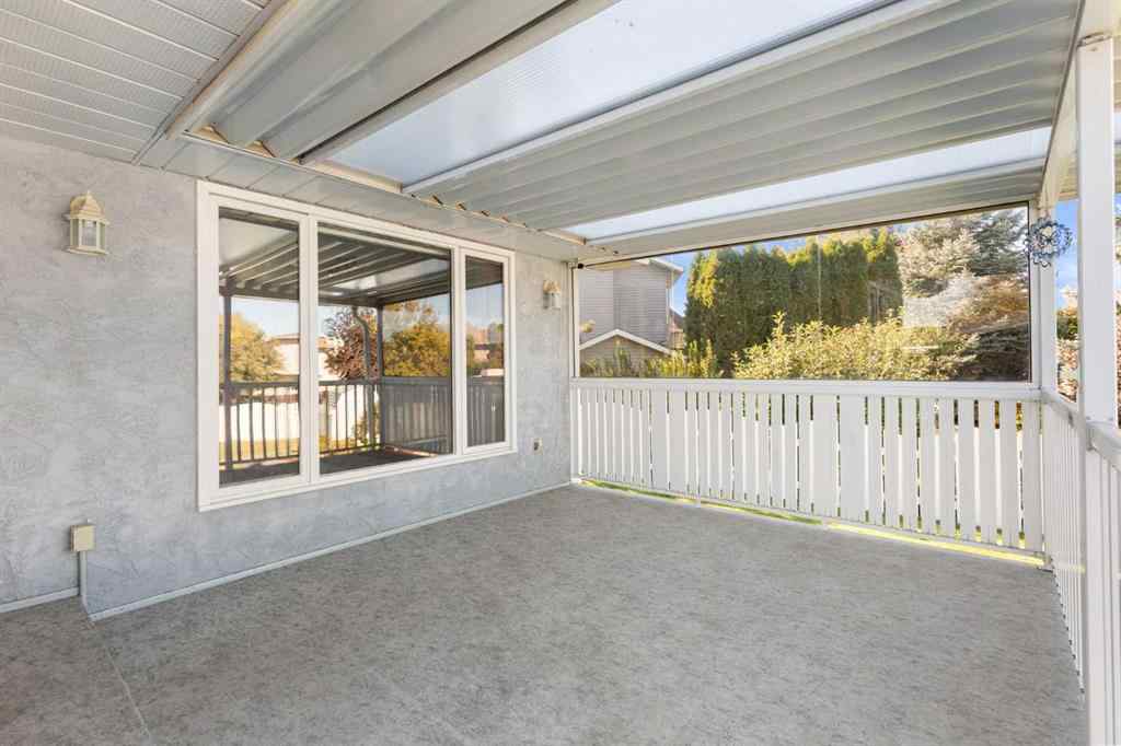 MLS® A2264466 - 12 Redwood Way SE in Ross Glen Medicine Hat, Residential