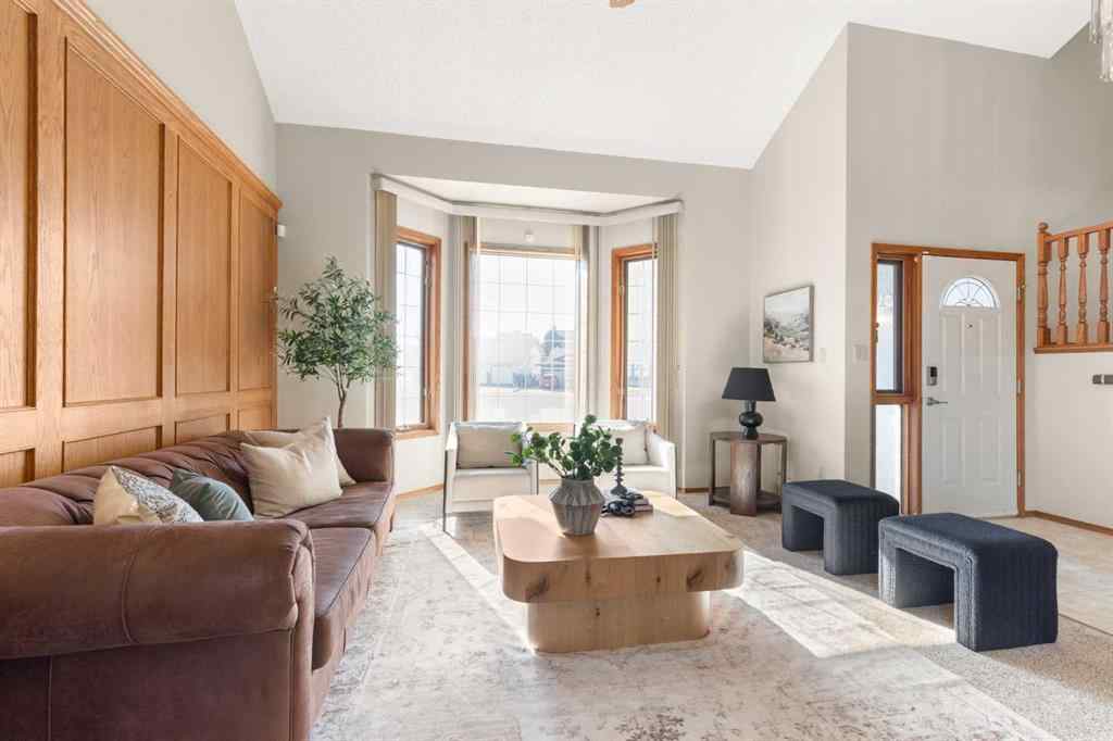 MLS® A2264466 - 12 Redwood Way SE in Ross Glen Medicine Hat, Residential