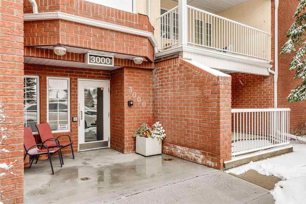 MLS® A2264471 - Unit #3205 3000 Sienna Park Green SW in Signal Hill Calgary, Residential