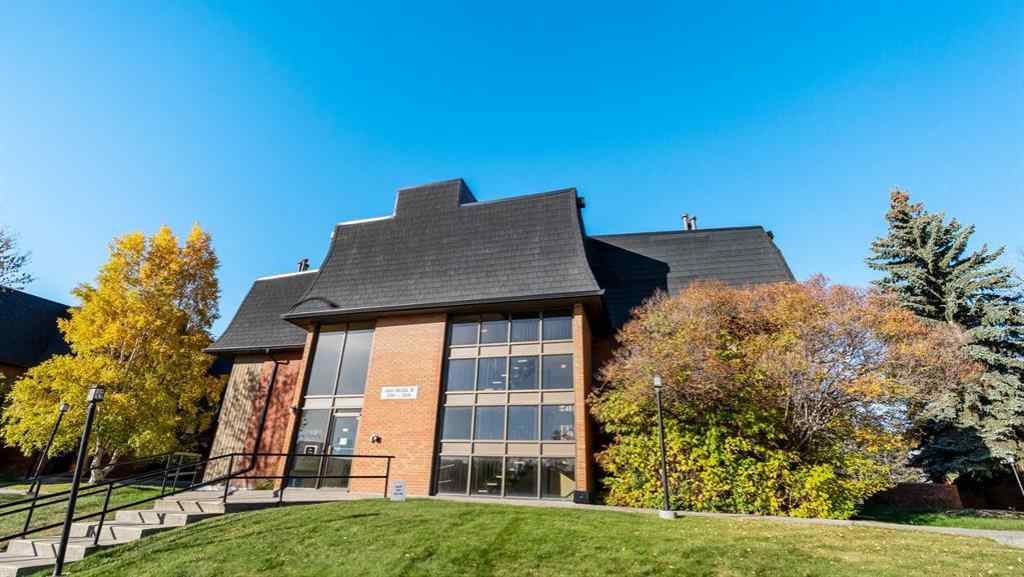 MLS® A2264472 - Unit #2208 4001B 49 Street NW in Varsity Calgary, Residential