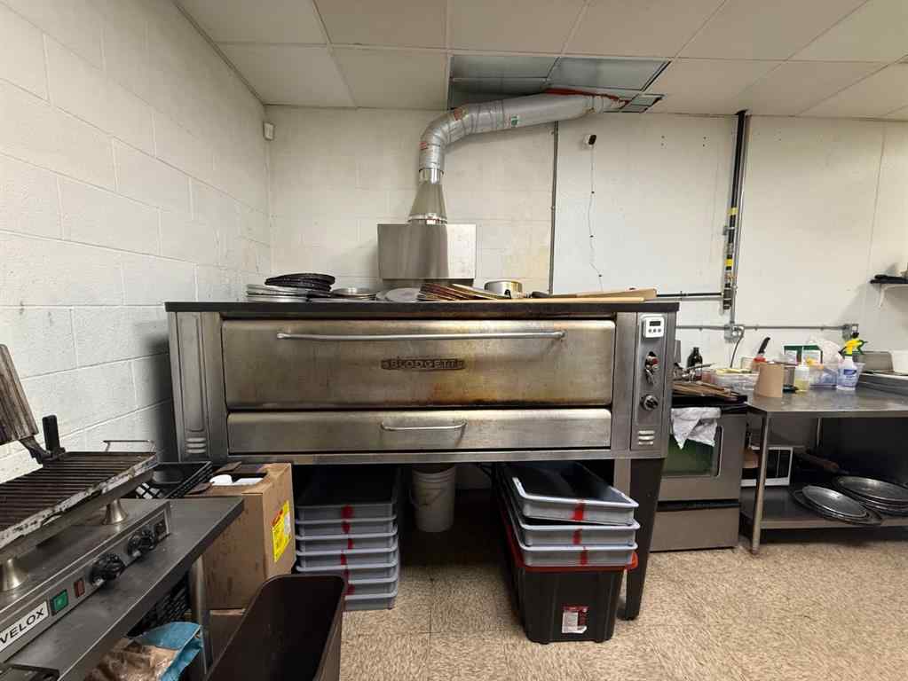 MLS® A2264475 - Unit #UNIT 4 101 SUNSET BLVD NW   in NONE Diamond Valley, Commercial