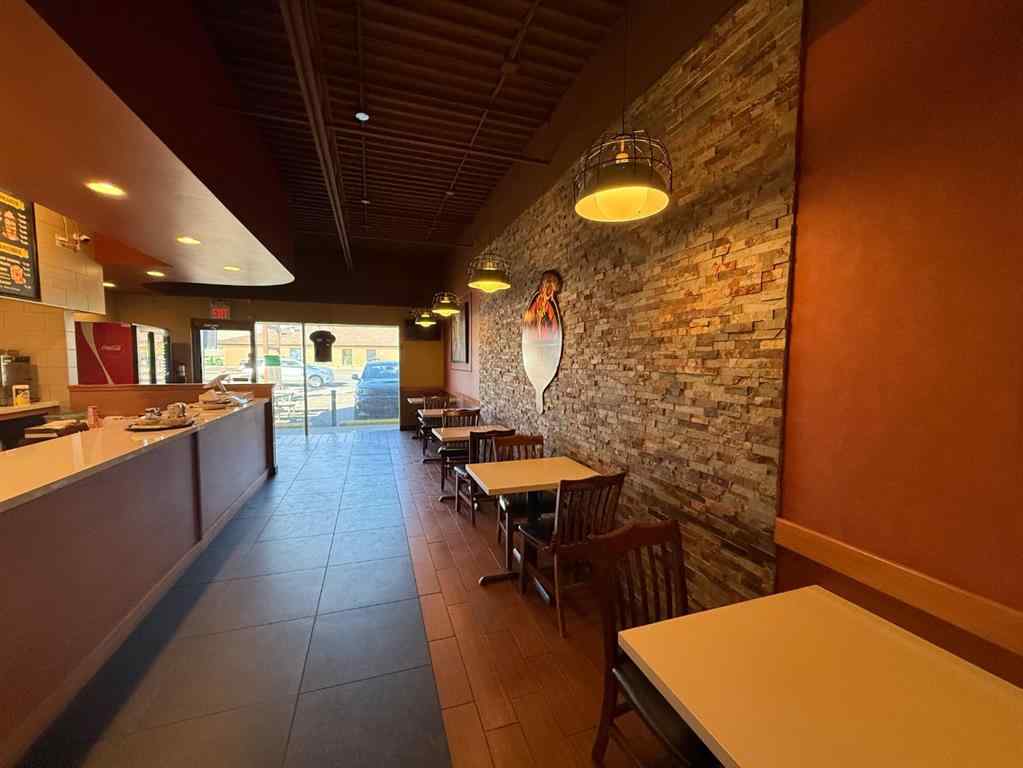 MLS® A2264475 - Unit #UNIT 4 101 SUNSET BLVD NW   in NONE Diamond Valley, Commercial