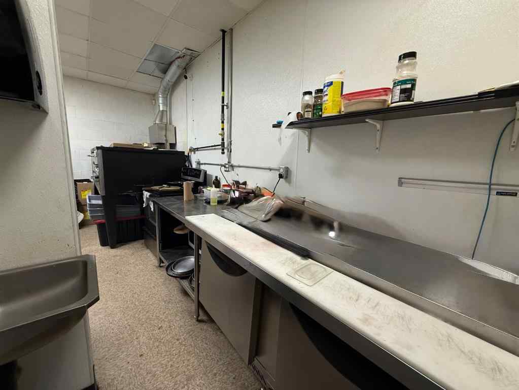 MLS® A2264475 - Unit #UNIT 4 101 SUNSET BLVD NW   in NONE Diamond Valley, Commercial