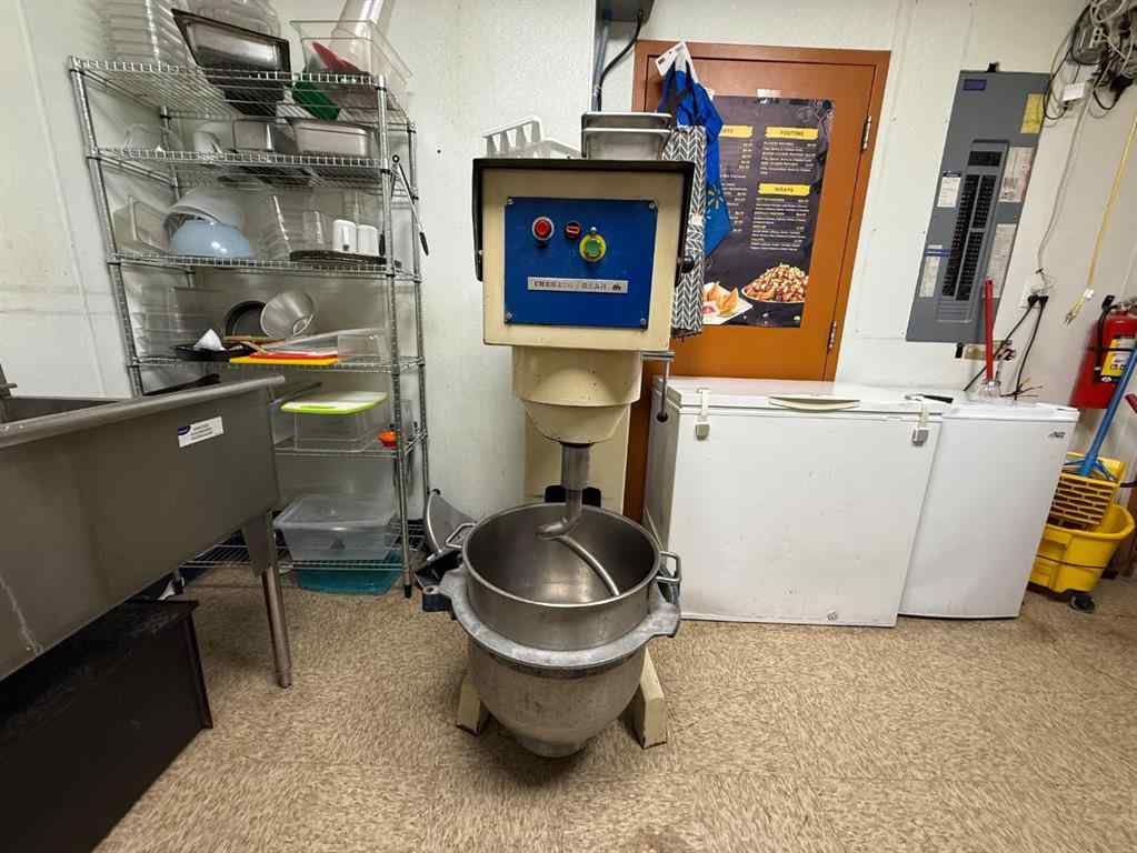 MLS® A2264475 - Unit #UNIT 4 101 SUNSET BLVD NW   in NONE Diamond Valley, Commercial