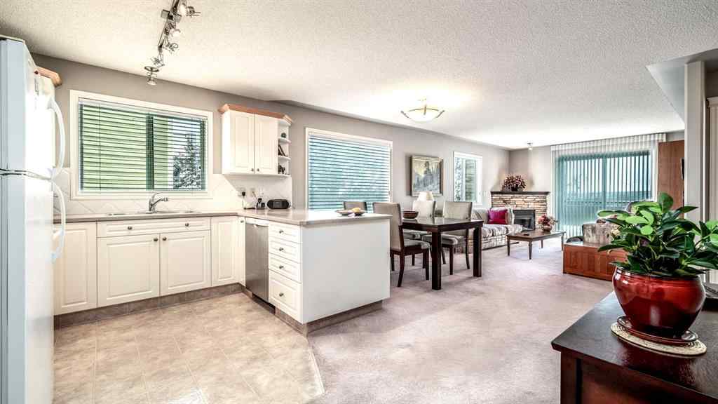 MLS® A2264480 - Unit #2206 7451 Springbank Boulevard SW in Springbank Hill Calgary, Residential