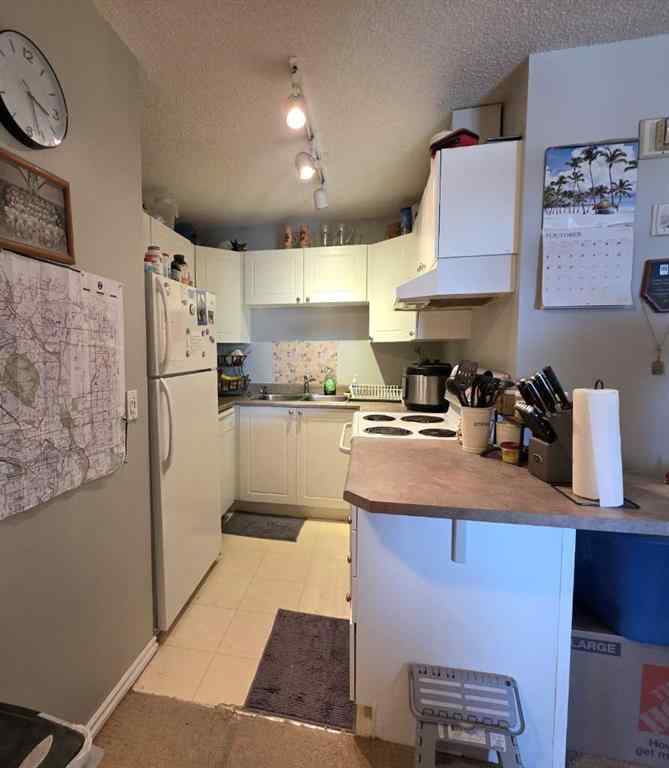 MLS® A2264481 - Unit #404 9 Country Village Bay NE in Country Hills Village Calgary, Residential