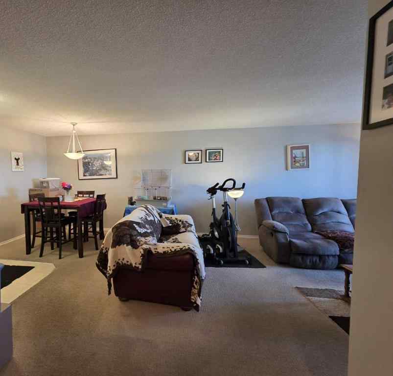 MLS® A2264481 - Unit #404 9 Country Village Bay NE in Country Hills Village Calgary, Residential