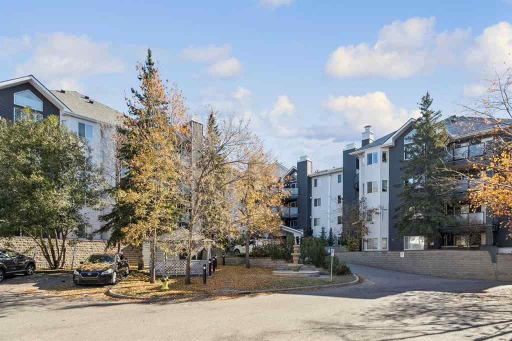 MLS® A2264482 - Unit #204 30 Sierra Morena Mews SW in Signal Hill Calgary, Residential