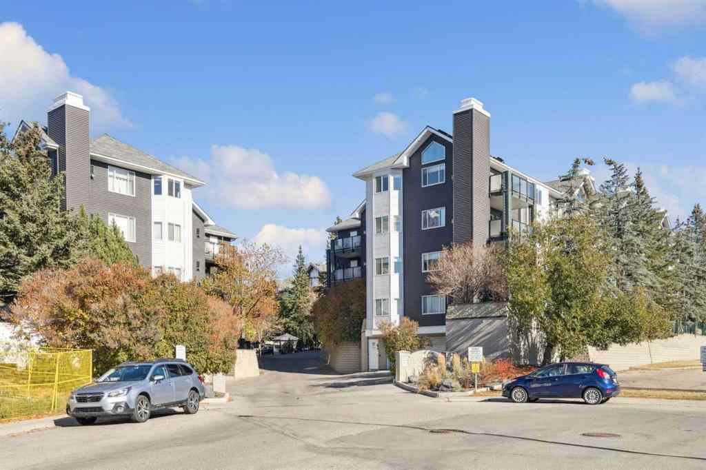 MLS® A2264482 - Unit #204 30 Sierra Morena Mews SW in Signal Hill Calgary, Residential