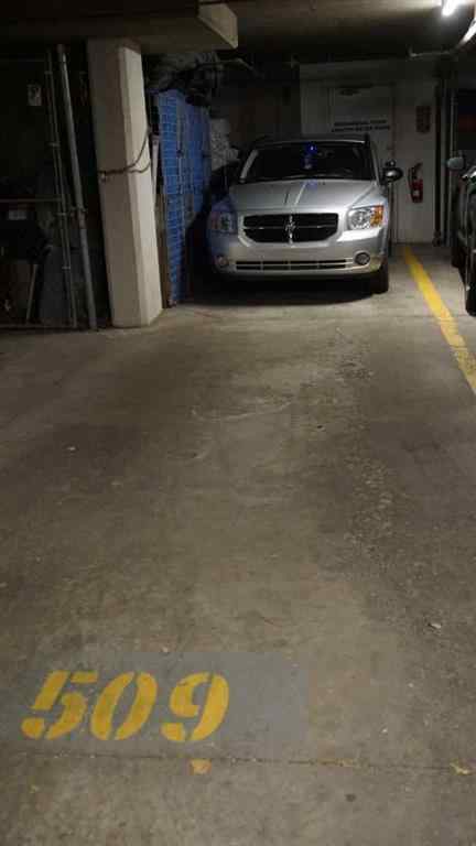 MLS&reg; # A2264482 - Unit #204 30 Sierra Morena Mews SW in Signal Hill Calgary, Residential Open Houses