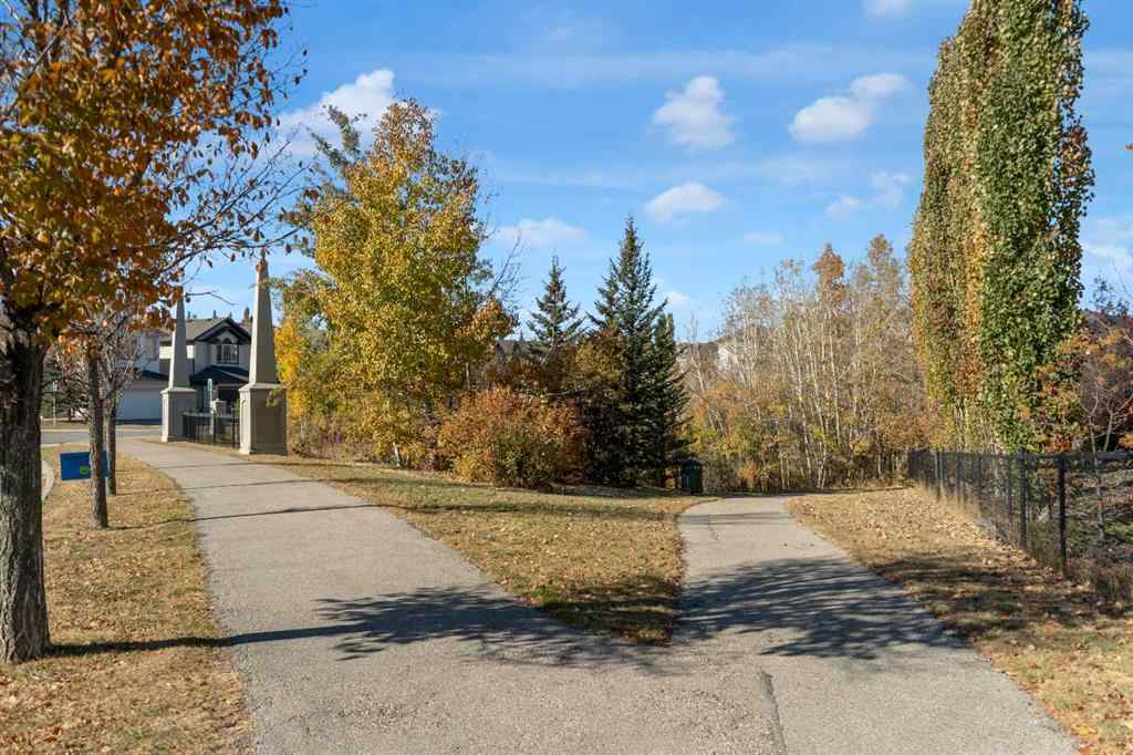 MLS® A2264484 - 79 Tuscany Summit Bay NW in Tuscany Calgary, Residential