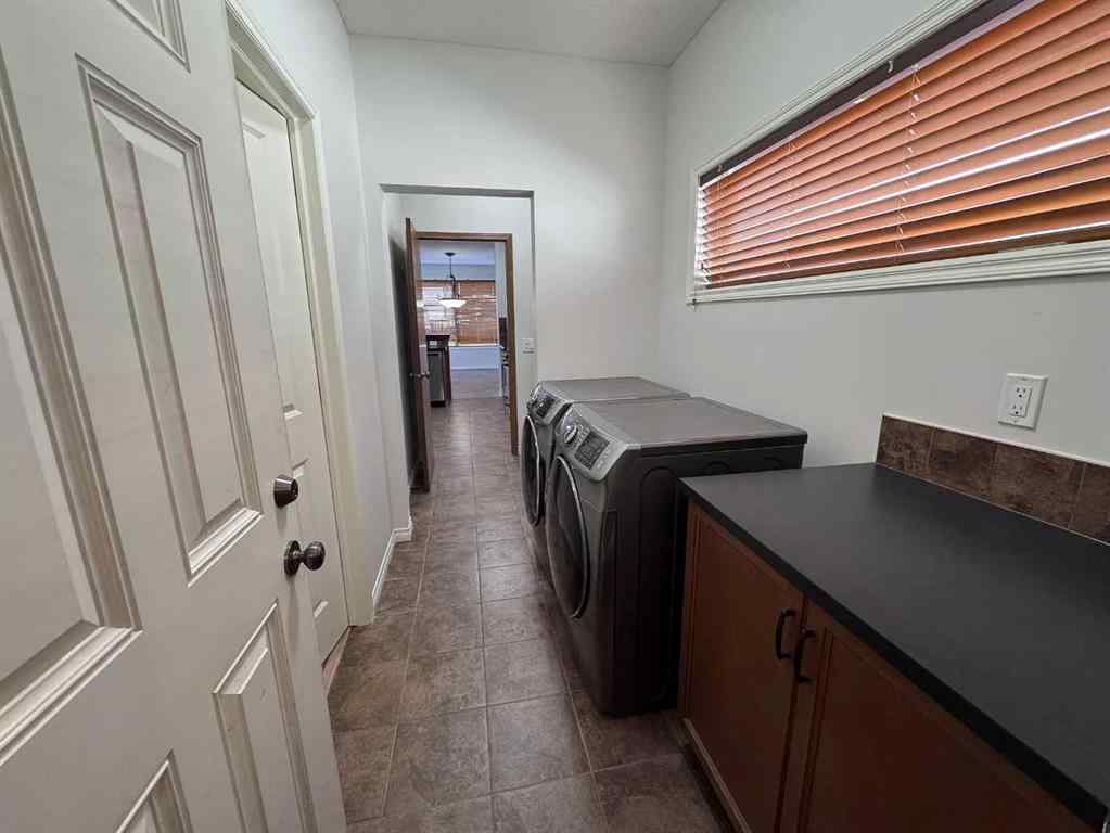 MLS® A2264484 - 79 Tuscany Summit Bay NW in Tuscany Calgary, Residential