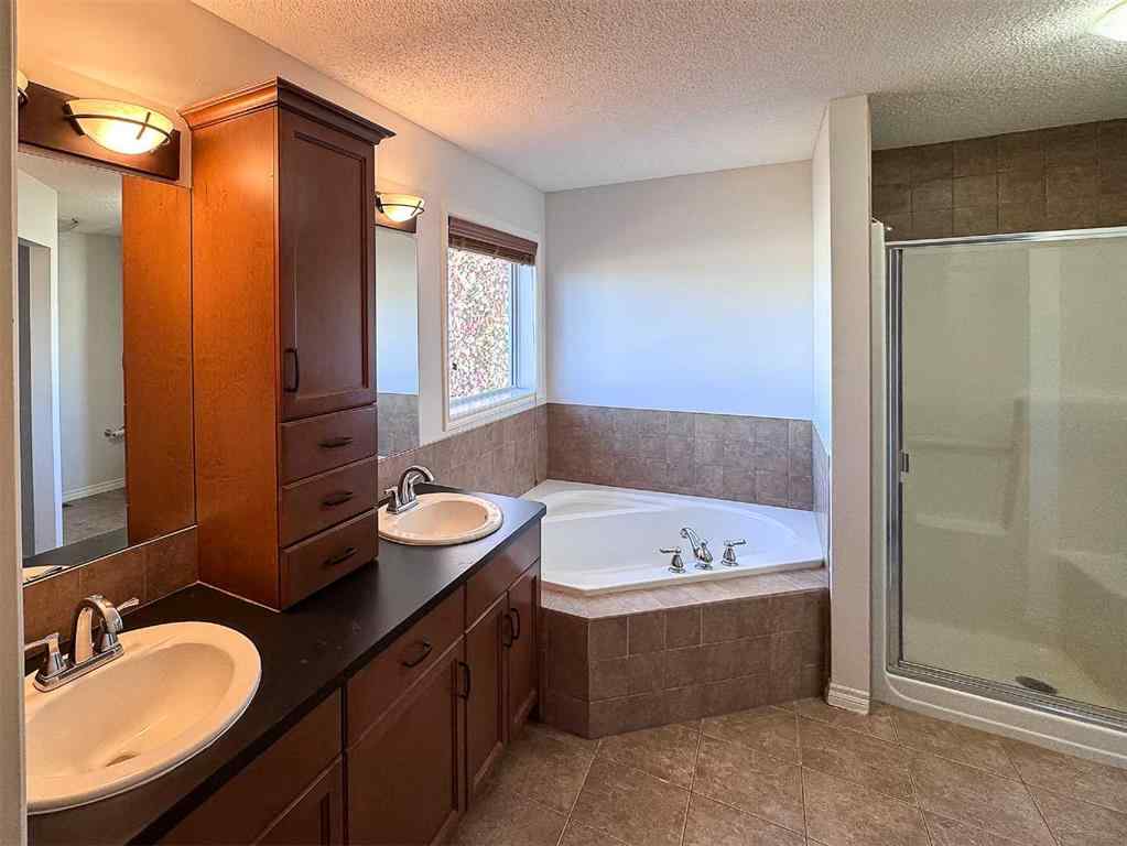 MLS® A2264484 - 79 Tuscany Summit Bay NW in Tuscany Calgary, Residential