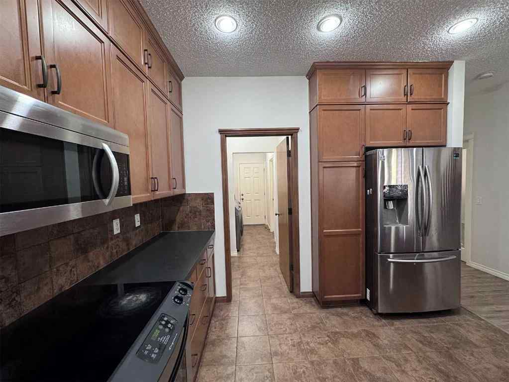 MLS® A2264484 - 79 Tuscany Summit Bay NW in Tuscany Calgary, Residential