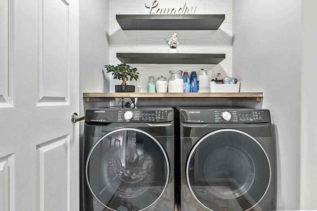 MLS® A2264485 - 2930 Chinook Winds Drive SW in Windsong Airdrie, Residential