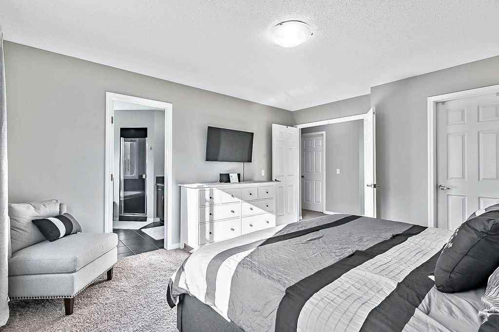 MLS® A2264485 - 2930 Chinook Winds Drive SW in Windsong Airdrie, Residential