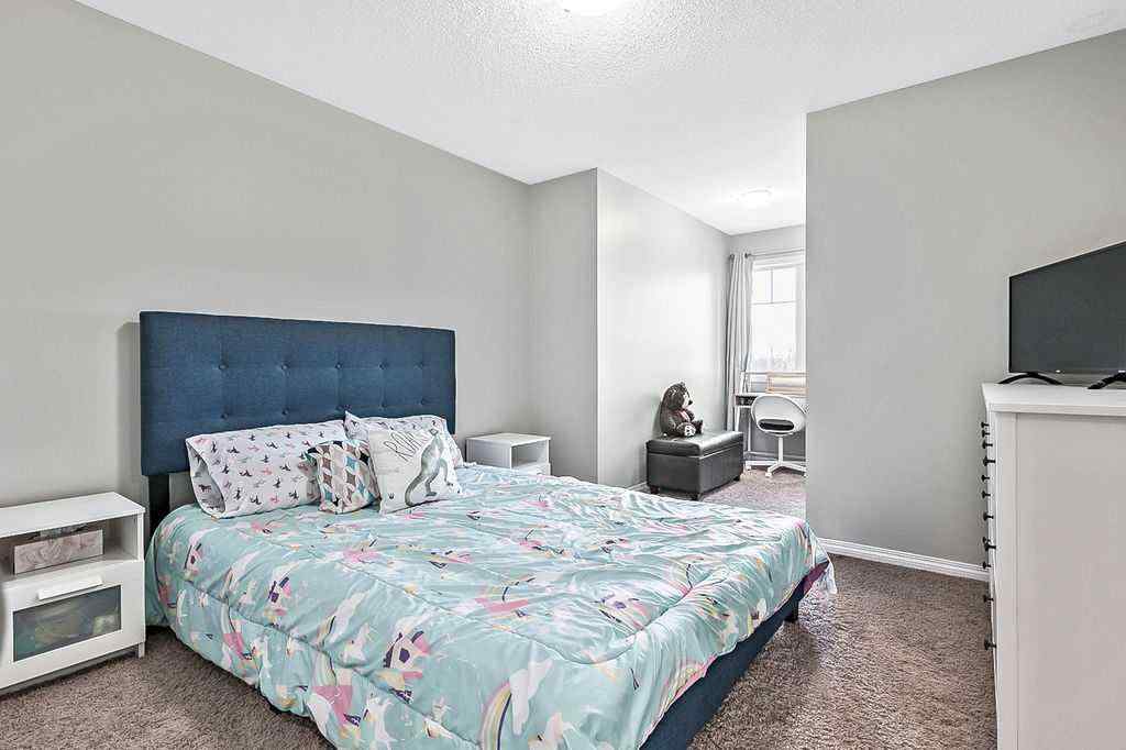 MLS® A2264485 - 2930 Chinook Winds Drive SW in Windsong Airdrie, Residential