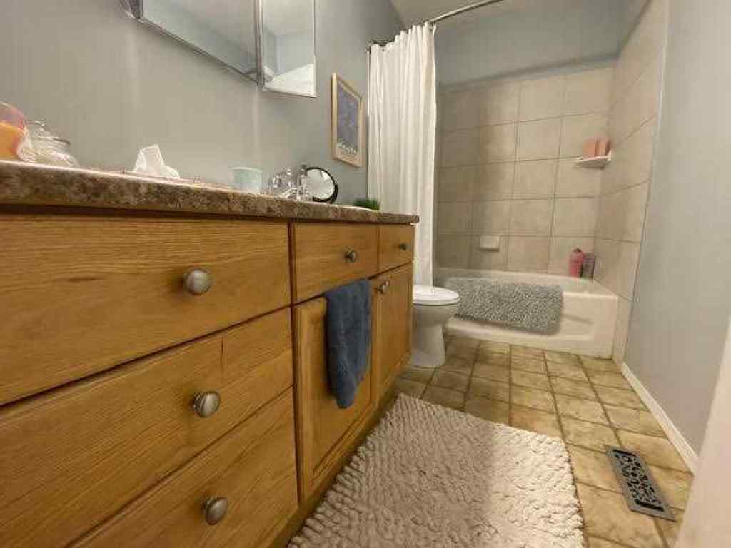 MLS® A2264487 - Unit #338 457 COLLINGE Road  in Hillcrest Hinton, Residential