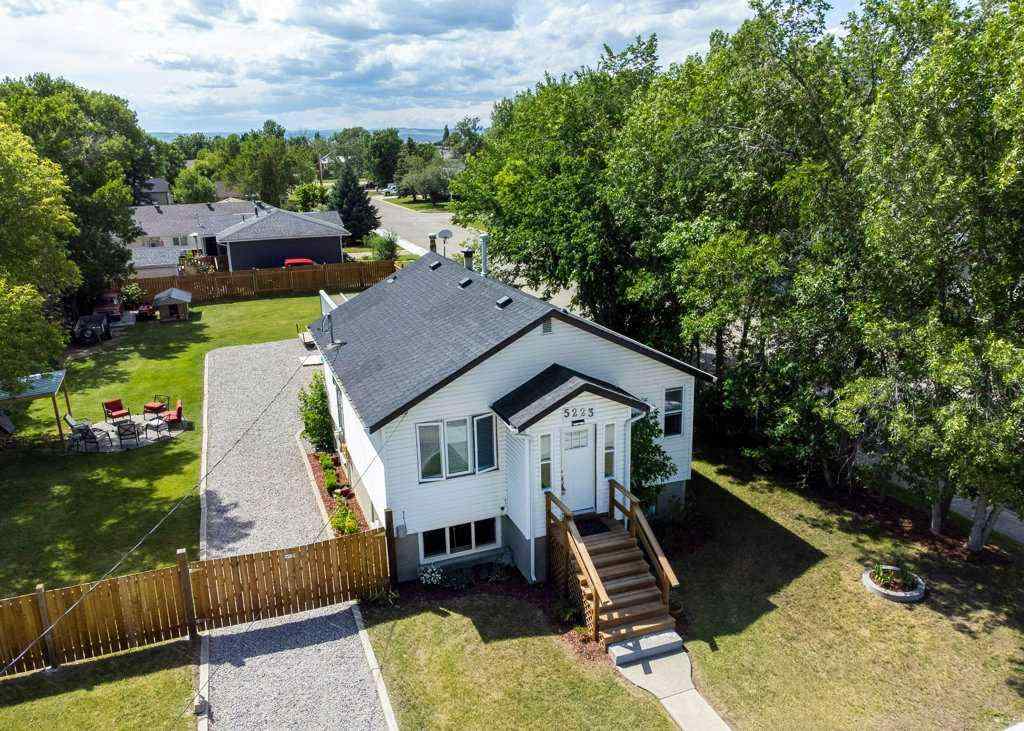 MLS® A2264489 - 5223 3 Street W in NONE Claresholm, Residential