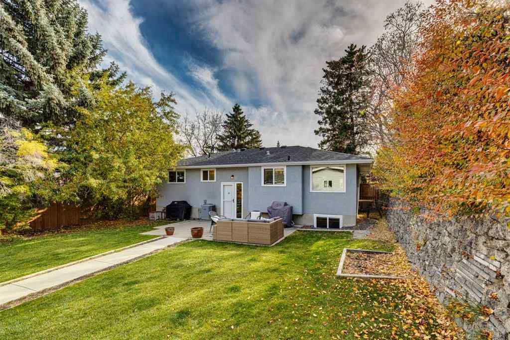 MLS® A2264492 - 708 Sherman Avenue SW in Southwood Calgary, Residential