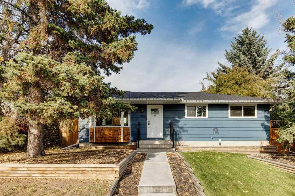 MLS® A2264492 - 708 Sherman Avenue SW in Southwood Calgary, Residential