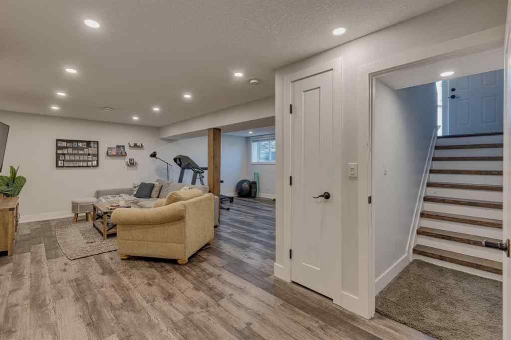 MLS® A2264492 - 708 Sherman Avenue SW in Southwood Calgary, Residential