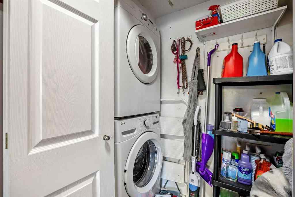 MLS® A2264496 - Unit #2 1055 72 Avenue NW in Huntington Hills Calgary, Residential