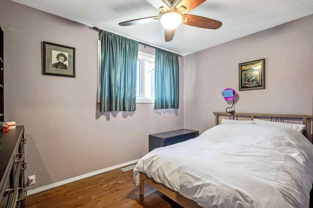 MLS® A2264496 - Unit #2 1055 72 Avenue NW in Huntington Hills Calgary, Residential