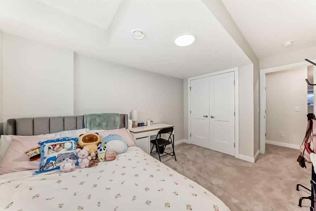 MLS® A2264498 - 86 Wolf Crescent  in Wedderburn Okotoks, Residential