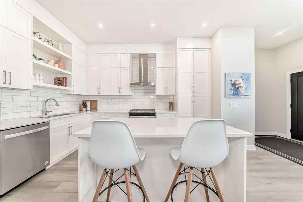 MLS® A2264498 - 86 Wolf Crescent  in Wedderburn Okotoks, Residential