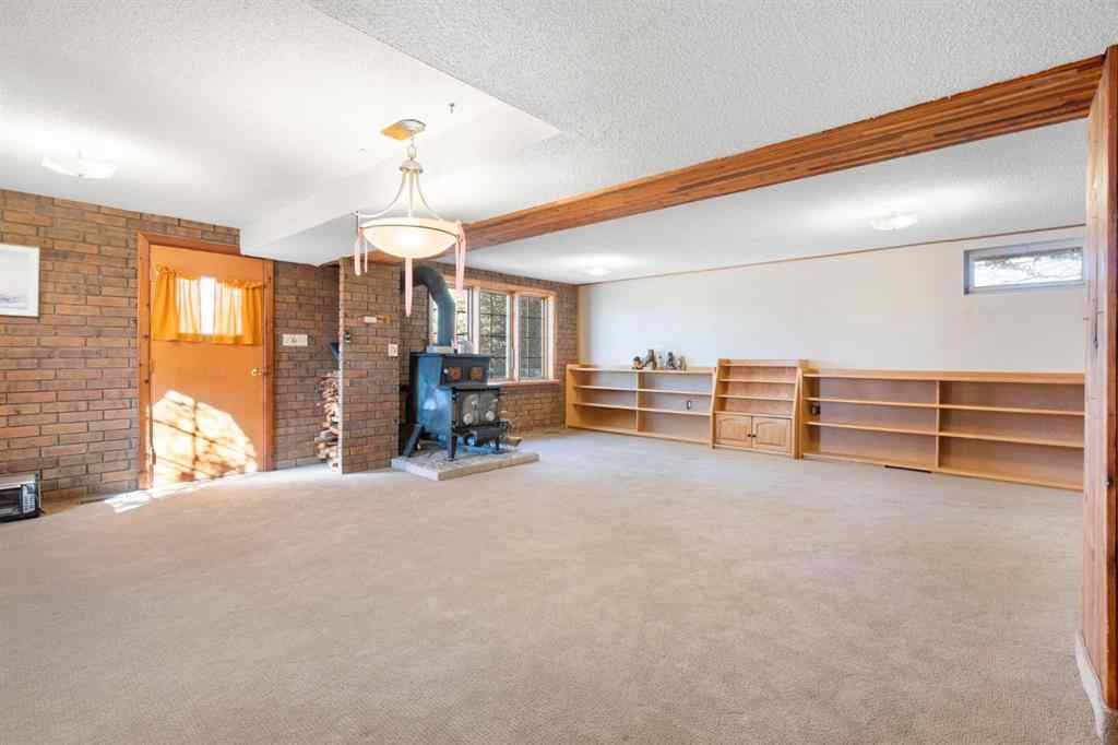 MLS® A2264499 - 24064 Meadow Drive  in Bearspaw_Calg Rural Rocky View County, Residential