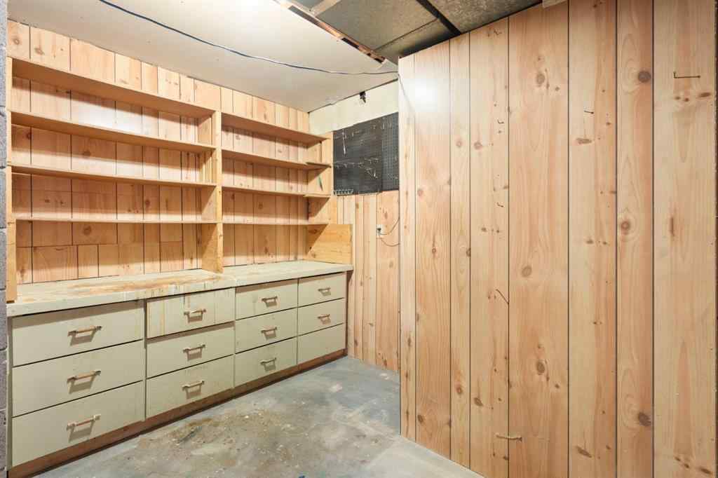 MLS® A2264499 - 24064 Meadow Drive  in Bearspaw_Calg Rural Rocky View County, Residential