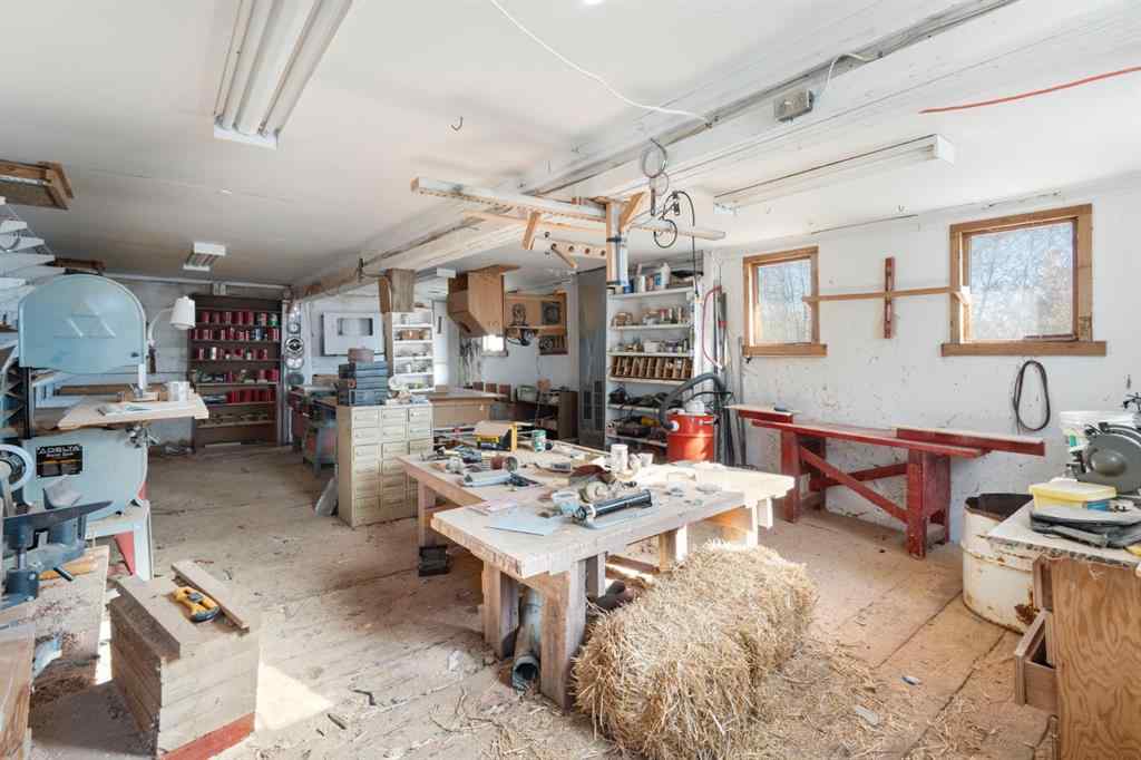 MLS® A2264499 - 24064 Meadow Drive  in Bearspaw_Calg Rural Rocky View County, Residential