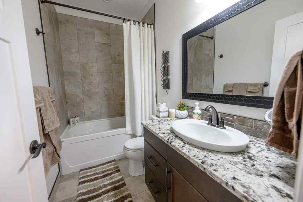 MLS® A2264500 - 11210 Belgrave Road  in Carriage Lane Estates Rural Grande Prairie No. 1, County of, Residential