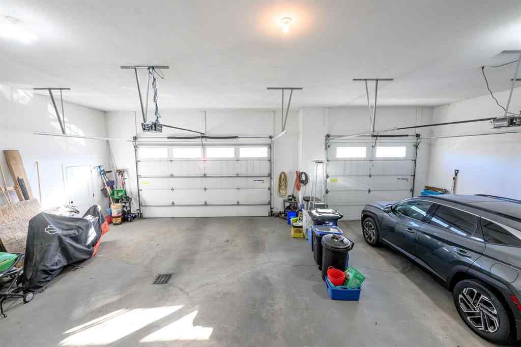 MLS® A2264500 - 11210 Belgrave Road  in Carriage Lane Estates Rural Grande Prairie No. 1, County of, Residential