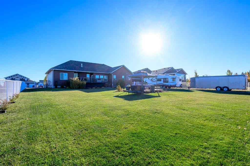 MLS® A2264500 - 11210 Belgrave Road  in Carriage Lane Estates Rural Grande Prairie No. 1, County of, Residential