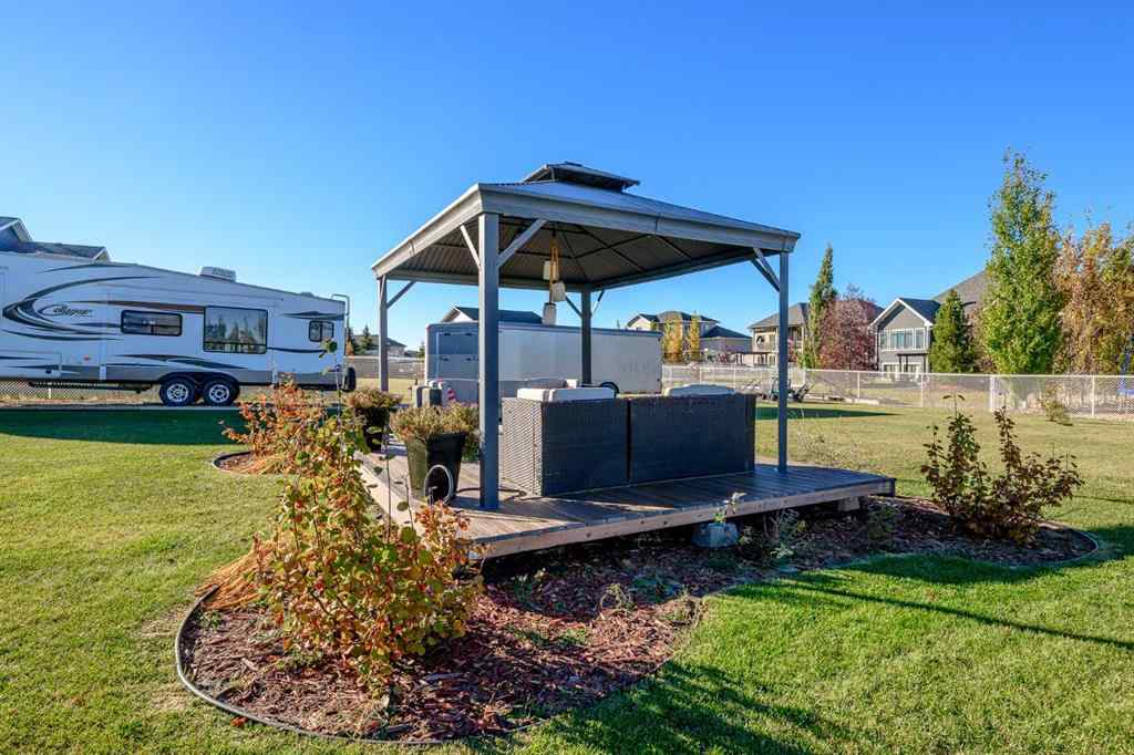 MLS® A2264500 - 11210 Belgrave Road  in Carriage Lane Estates Rural Grande Prairie No. 1, County of, Residential